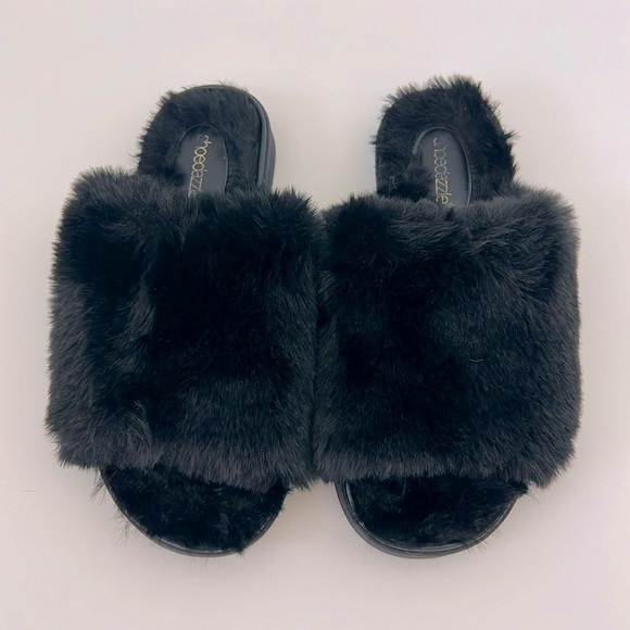 Shoe Dazzle Shoes - Shoedazzle Claudia Black Fuzzie Slipper Slides Size L (9-10)‎